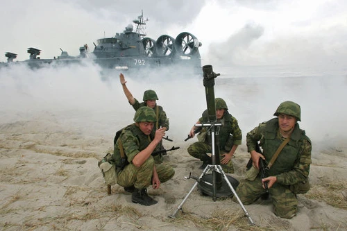 Hạm đội Baltic của Nga tập trận gần Kaliningrad