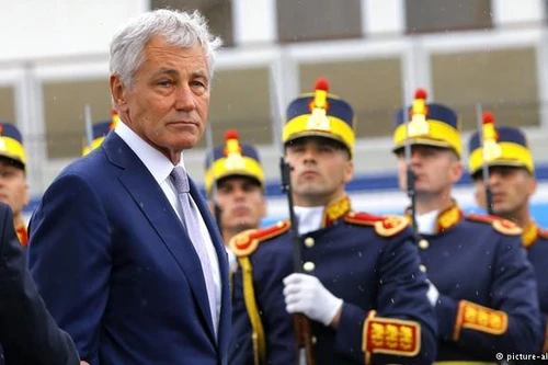 Bộ trưởng quốc phòng Mỹ kêu gọi đồng minh tăng ngân sách quân sự