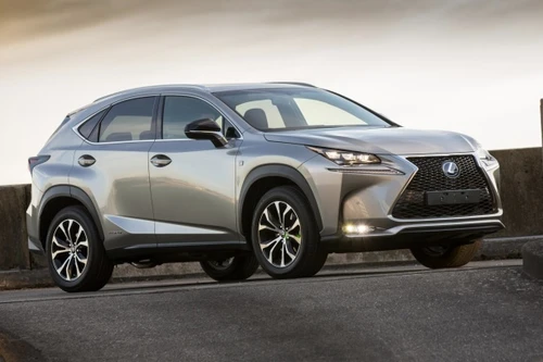 Lexus NX được trang bị hàng loạt tính năng siêu an toàn