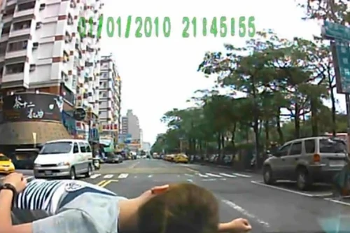 "Giả chết" không thành - kẻ lừa đảo bị "hố"