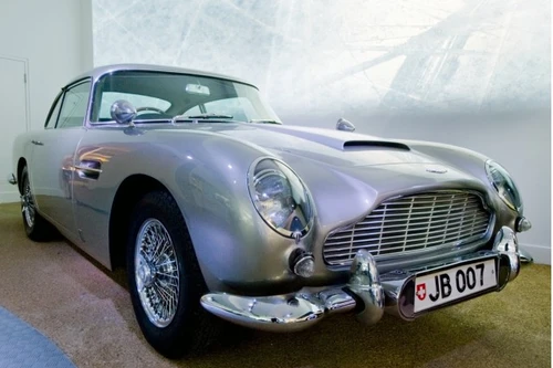 Triển lãm xe hơi gắn liền với tên tuổi Điệp viên 007 James Bond