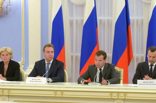 Thủ tướng Nga khuyến khích hợp tác kinh tế ở châu Á – Thái Bình Dương