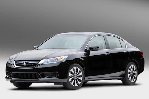 Honda Accord Hybrid 2014 tiết kiệm nhiên liệu, giá phải chăng