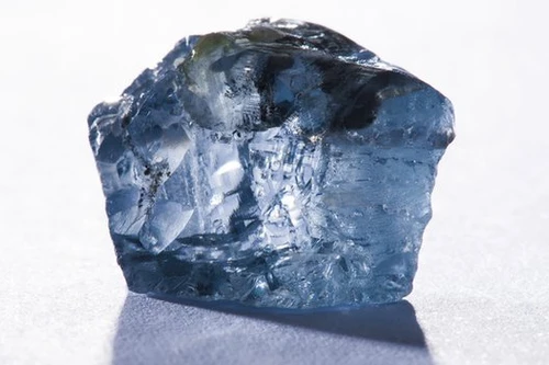 Mới tìm thấy viên kim cương xanh cực hiếm 