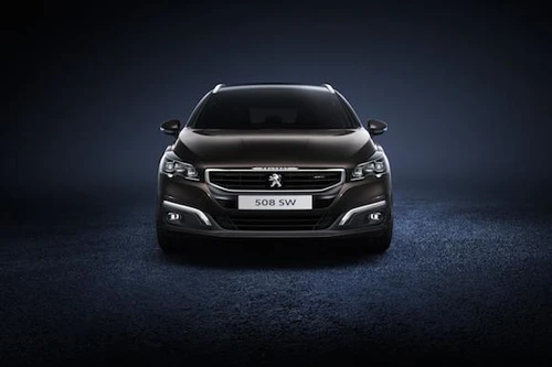 Peugeot 508 mới: Cải tiến từ trong ra ngoài 