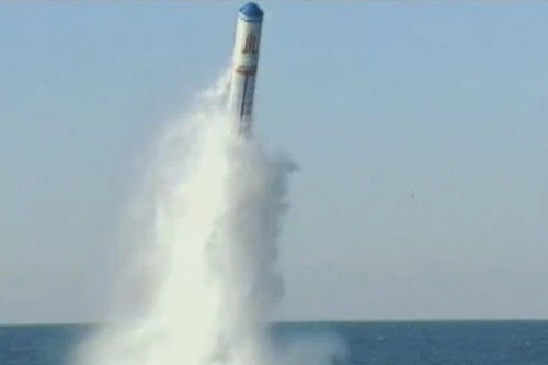 Trung Quốc chuẩn bị đưa tên lửa đạn đạo JL-2, tầm bắn 8.000km vào sử dụng 