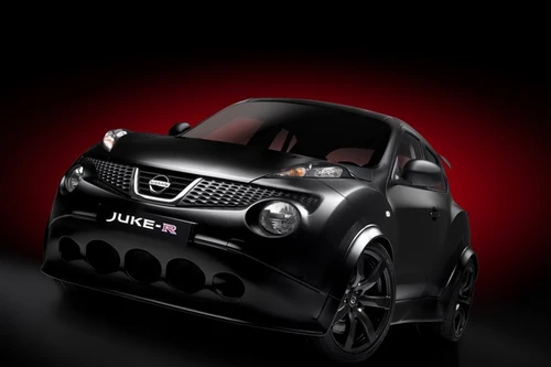 Vẻ đẹp góc cạnh và sự đột phá của Nissan Juke-R