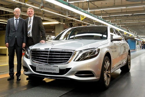 Mercedes-Benz lập kỉ lục về doanh thu trong năm 2013