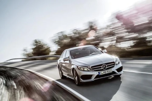 Mercedes C-Class 2015 có giá bán khởi điểm từ 38.400 USD