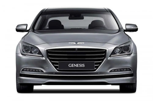 Hyundai Genesis thế hệ thứ hai trình làng đầy ấn tượng