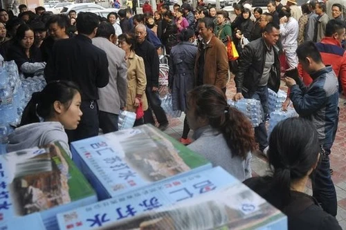 Ô nhiễm nước ảnh hưởng 2,4 triệu người ở Trung Quốc 