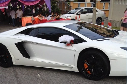 Đám cưới siêu xe trong mơ ở Malaysia