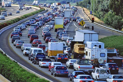 Người dân sẵn sàng đóng thuế cao để cải thiện hệ thống giao thông