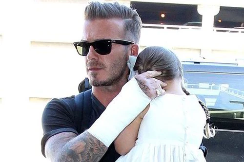 David Beckham gặp nạn cùng môtô "khủng" khi tránh papazazzi