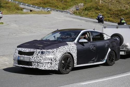 Rò rỉ hình ảnh và thông tin của Kia Optima thế hệ mới 