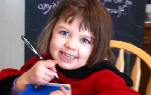 Chữa chứng bệnh động kinh bằng cần sa cho bé gái 6 tuổi