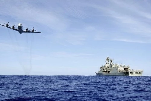 Tín hiệu từ hộp đen của máy bay MH370 đang yếu dần