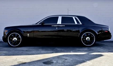 Lộ diện xe sang trọng và lịch lãm của Rolls-Royce Phantom