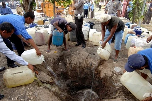 16 người chết vì ngộ độc rượu lậu ngay đầu năm mới