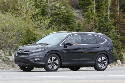 Honda CR-V 2016 lần đầu lộ ảnh chạy thử 