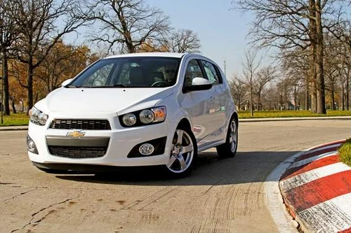GM thu hồi Chevrolet Sonic 2012 do lỗi má phanh 