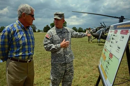 Mỹ thay thế hàng loạt máy bay trực thăng huấn luyện 