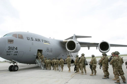 Mỹ tuyên bố tăng cường hợp tác quân sự trên toàn thế giới