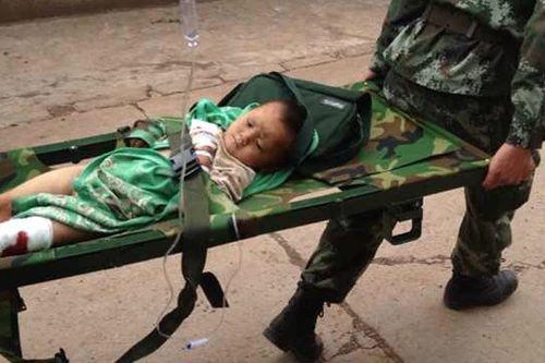 Động đất mạnh ở Trung Quốc, ít nhất 150 người thiệt mạng