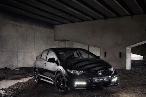 Honda Civic Black Edition: Cuốn hút đến từng chi tiết