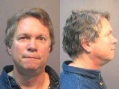 Gọi cảnh sát 5 lần để than phiền... chiếc Iphone bị hỏng