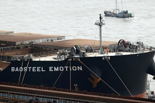 Trung Quốc thả tự do cho tàu chở hàng của Nhật 