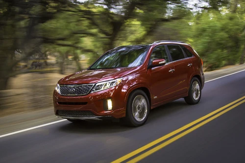 Kia Sorento 2014 liên tiếp được đánh giá cao về độ an toàn