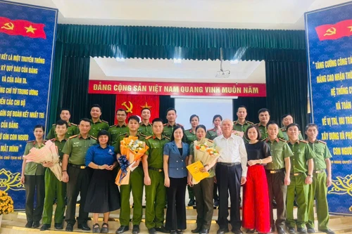 Buổi sinh hoạt chính trị ý nghĩa của Công an phường Kiến Hưng