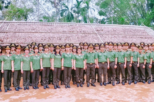 Điểm nhấn ý nghĩa trong chuỗi các hoạt động kỷ niệm 80 năm Ngày truyền thống lực lượng Cơ yếu Công an nhân dân