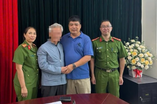 Lòng tốt của người tài xế và sự trách nhiệm, tận tụy của lực lượng Công an 