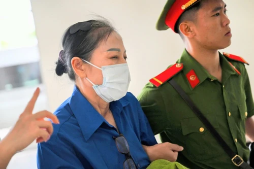 Loạt cựu lãnh đạo các tỉnh Vĩnh Phúc, Phú Thọ và Quảng Ngãi hầu tòa trong vụ án Tập đoàn Phúc Sơn