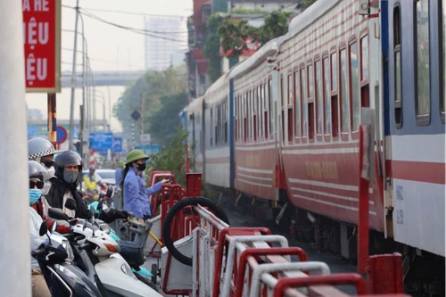 Tạm dừng chạy tàu vào trung tâm Hà Nội trong thời gian diễn ra Lễ kỷ niệm Quốc khánh 2/9