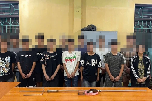 Truy xét hai nhóm đối tượng dùng đinh ba, vỏ chai bia để giải quyết mâu thuẫn