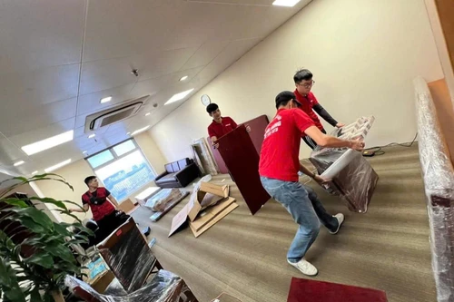 Công ty Dịch vụ vận tải Thành Hưng chuyên cung cấp giải pháp vận chuyển toàn diện