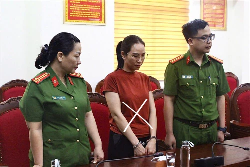 Khởi tố nguyên kế toán trưởng Trung tâm Y tế chiếm đoạt hơn 500 triệu đồng