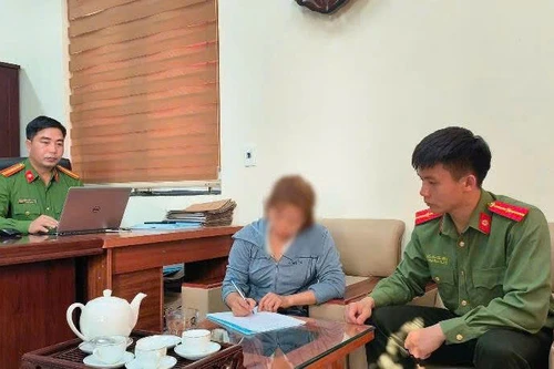 Xử phạt người phụ nữ đăng tải thông tin xuyên tạc nội dung ca khúc cách mạng trên Tiktok