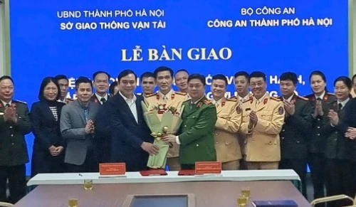 Công an Hà Nội tiếp nhận công tác quản lý Nhà nước về sát hạch và cấp giấy phép lái xe