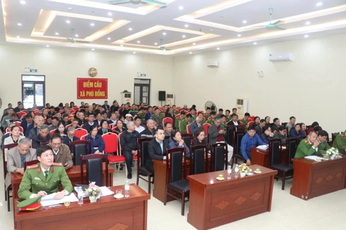 Công an xã Phù Đổng thể hiện rõ phương châm “Lấy người dân làm trung tâm"