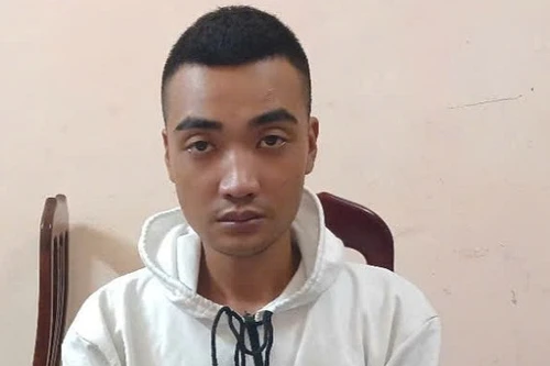 Gã nghiện 'đều đặn' 7 ngày thực hiện 7 vụ cướp giật điện thoại