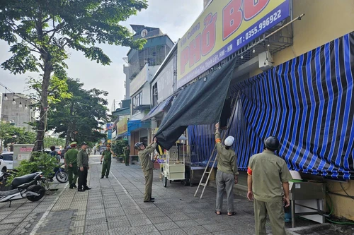 Phường Hoàng Mai xử lý nghiêm các vi phạm về trật tự đô thị