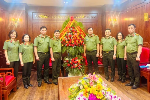 Xứng đáng là “Lá chắn thầm lặng” trong công tác bảo mật thông tin