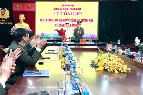 Công bố quyết định của Giám đốc Công an thành phố Hà Nội về công tác cán bộ