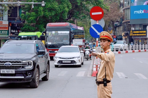 Hà Nội: Hướng dẫn phân luồng giao thông dịp nghỉ lễ 30/4 - 01/5/2025