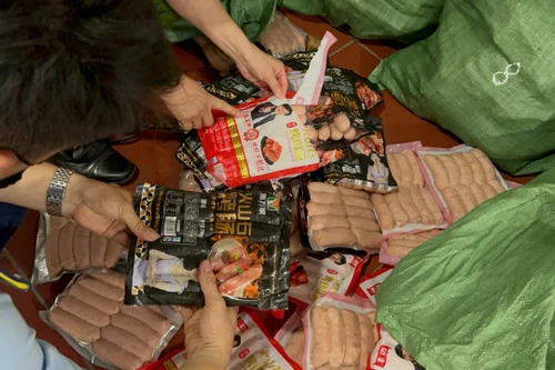 Quyết liệt đánh chặn nguy cơ mất an toàn thực phẩm trên địa bàn Thủ đô - Bài 1: Nhận diện nguy cơ