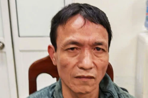 Bắt giữ đối tượng làm hư hỏng tài sản tại Công viên Tuổi trẻ Thủ đô